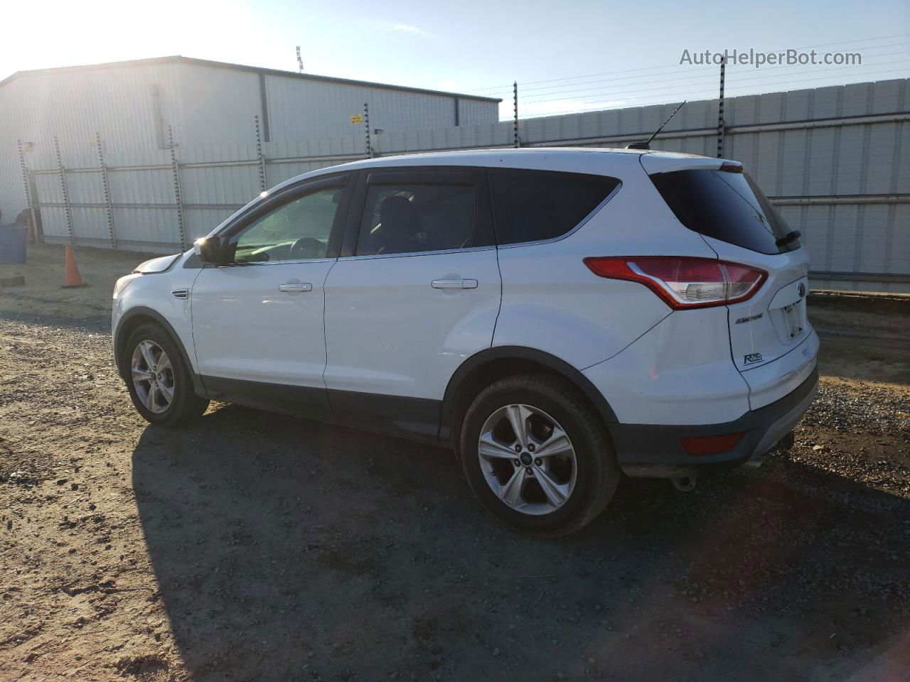 2015 Ford Escape Se White vin: 1FMCU0G79FUC55179