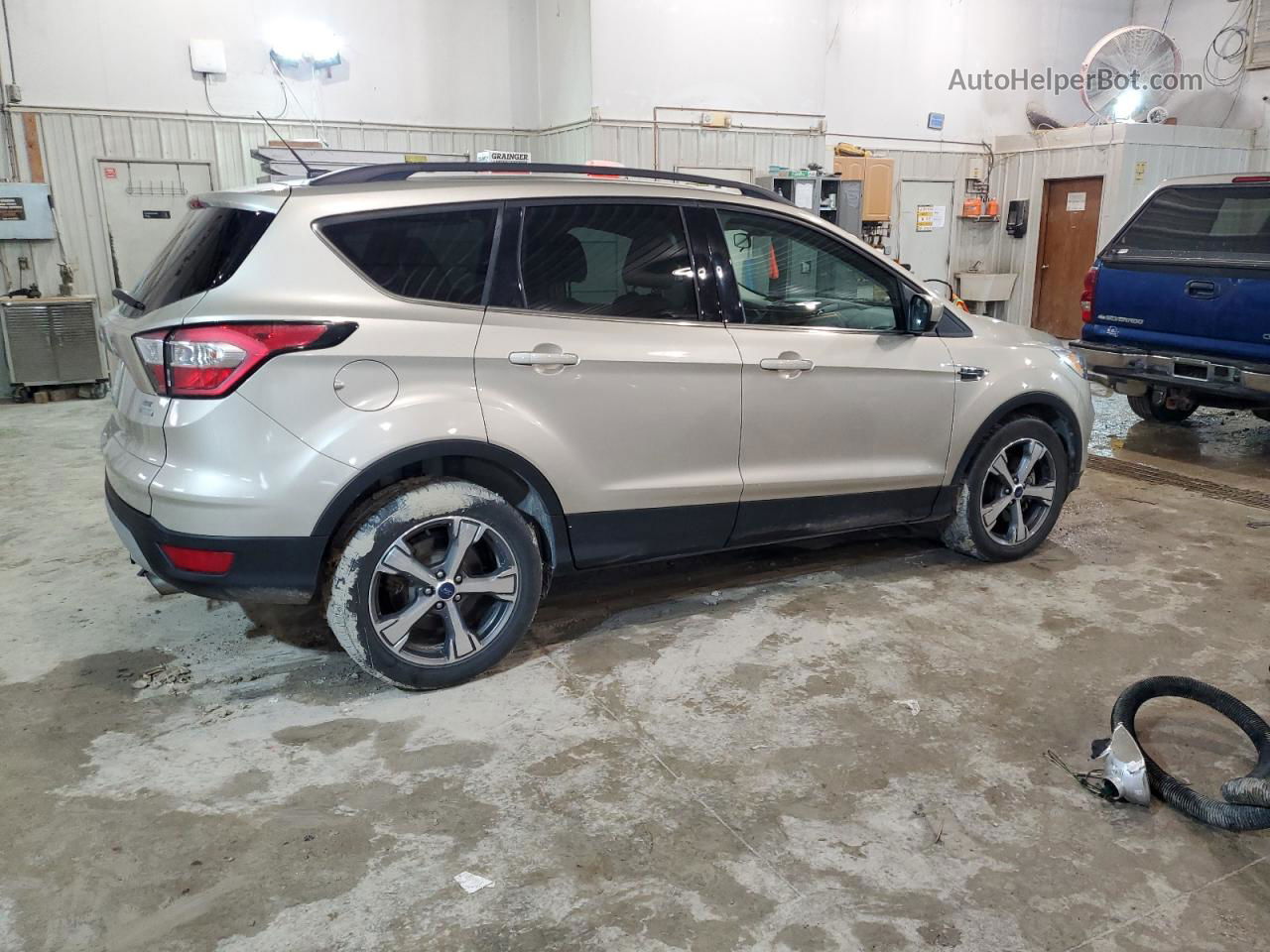 2017 Ford Escape Se Gold vin: 1FMCU0G90HUD41050