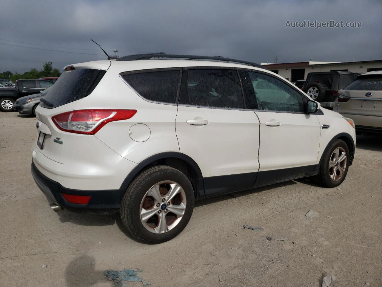 2013 Ford Escape Se White vin: 1FMCU0G91DUD51399