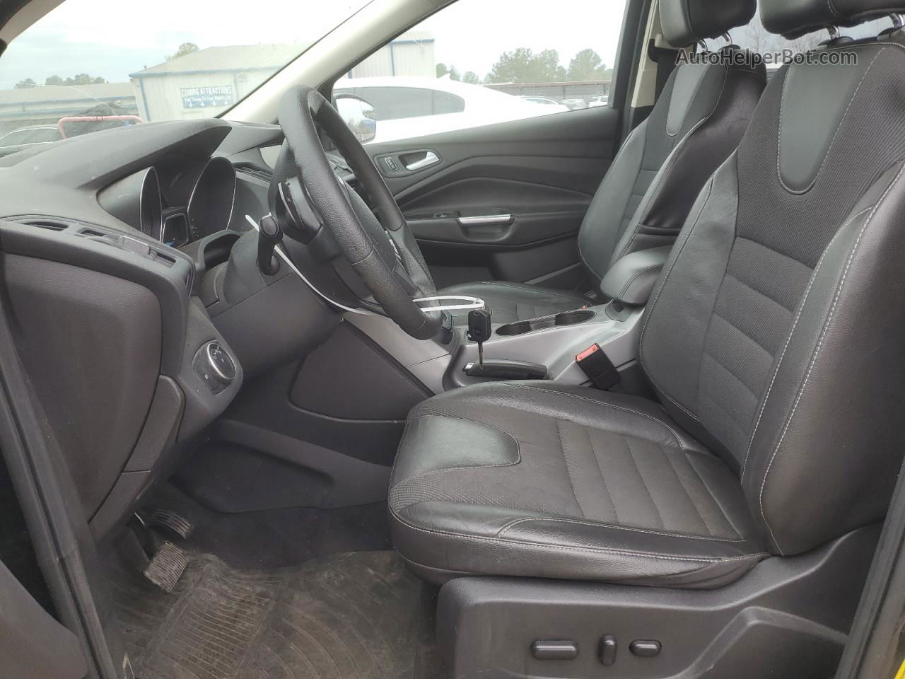 2015 Ford Escape Se Черный vin: 1FMCU0G92FUB88488