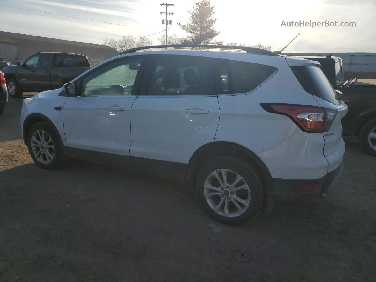 2017 Ford Escape Se White vin: 1FMCU0G94HUF05044