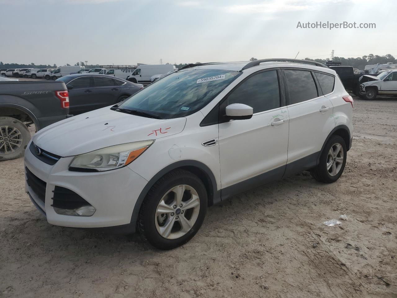 2014 Ford Escape Se White vin: 1FMCU0G97EUB84662