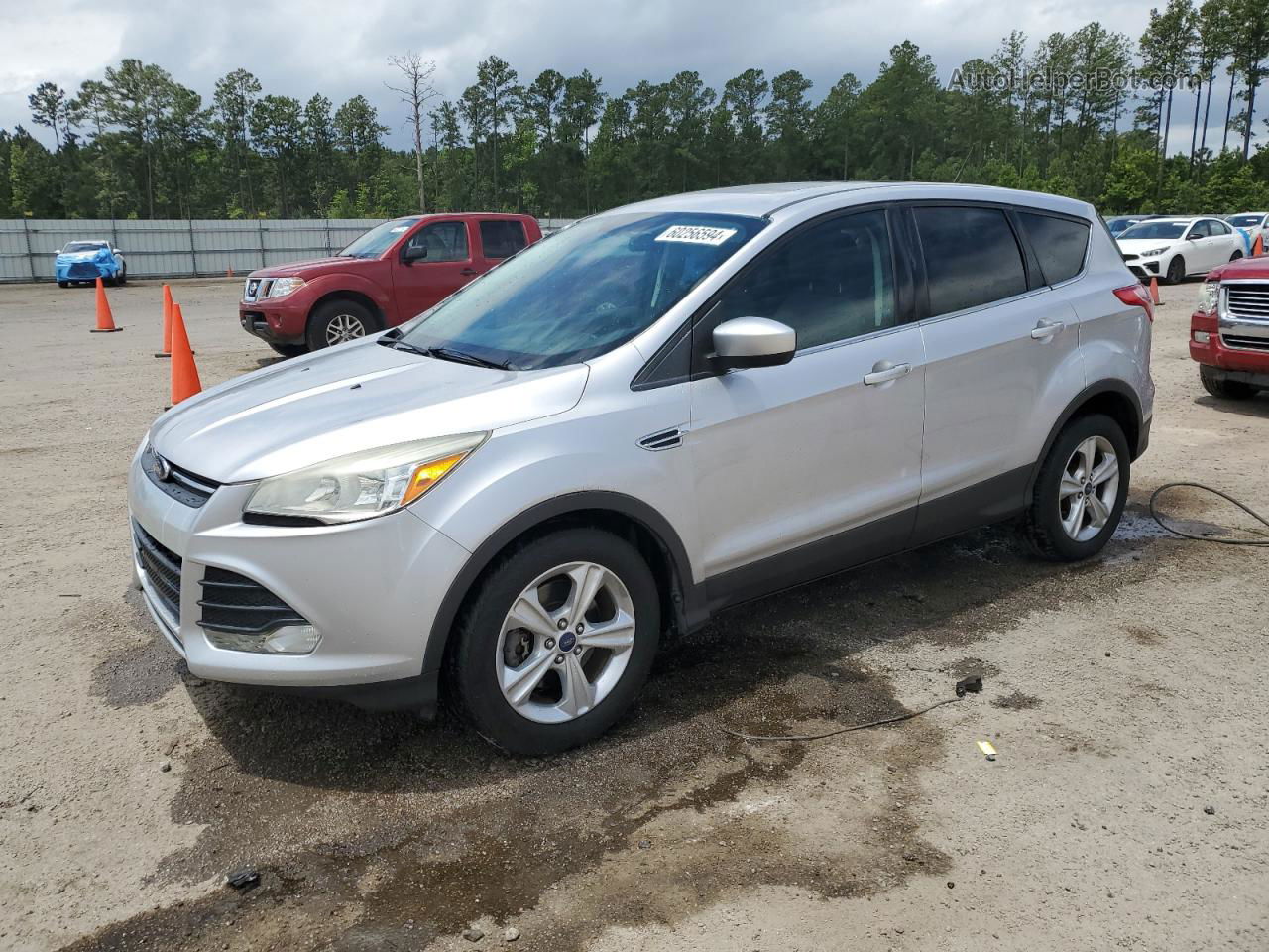 2015 Ford Escape Se Серебряный vin: 1FMCU0G9XFUA11350