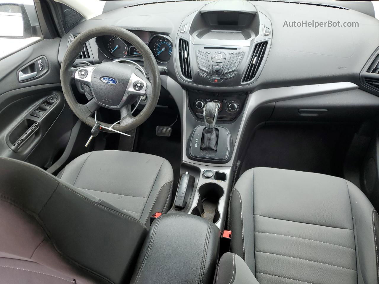 2015 Ford Escape Se Серебряный vin: 1FMCU0G9XFUA11350