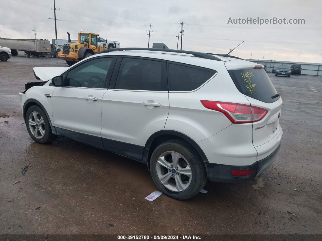 2015 Ford Escape Se Белый vin: 1FMCU0G9XFUB05518