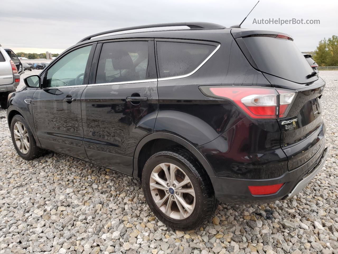 2017 Ford Escape Se Black vin: 1FMCU0G9XHUA11111