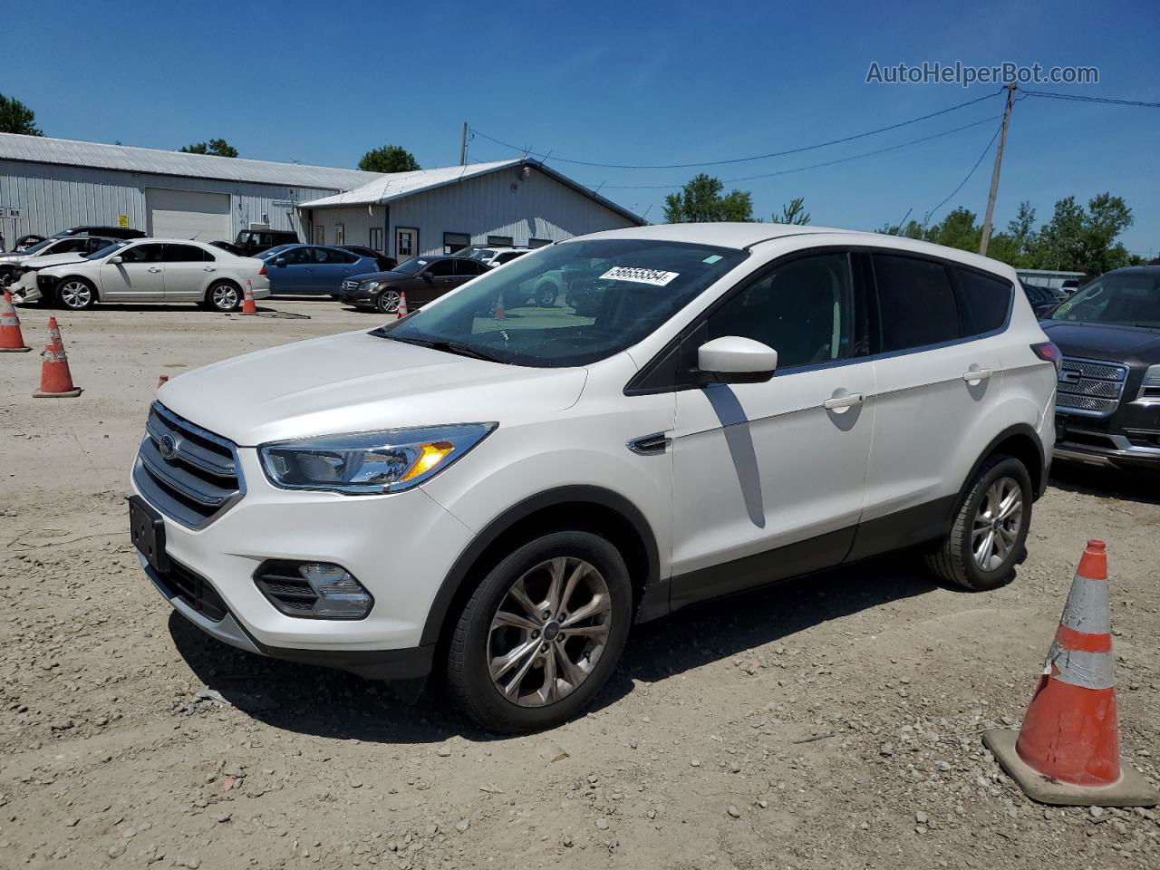 2017 Ford Escape Se Белый vin: 1FMCU0GD0HUB14638