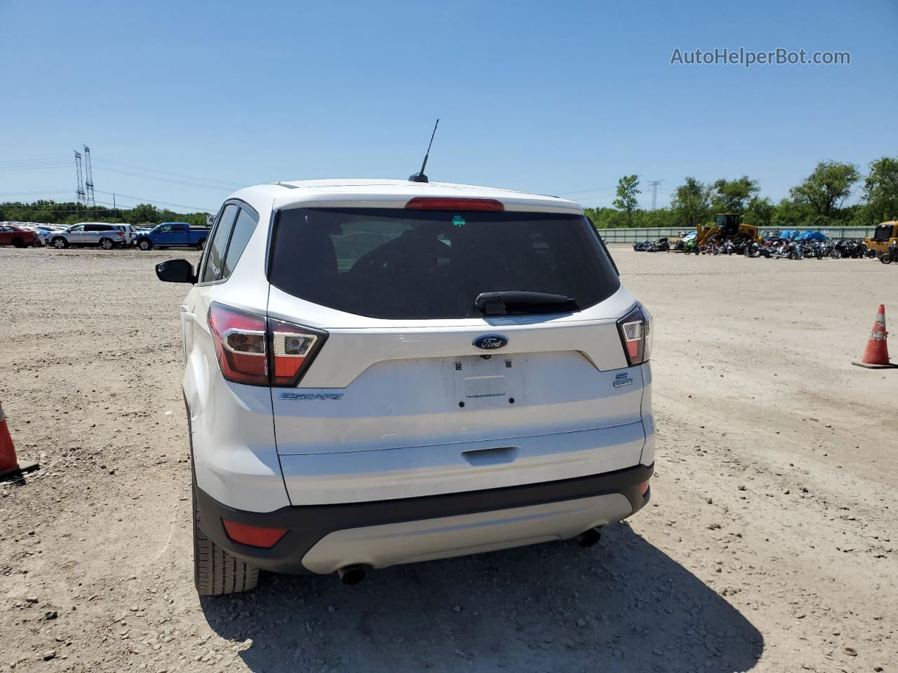 2017 Ford Escape Se White vin: 1FMCU0GD0HUB14638