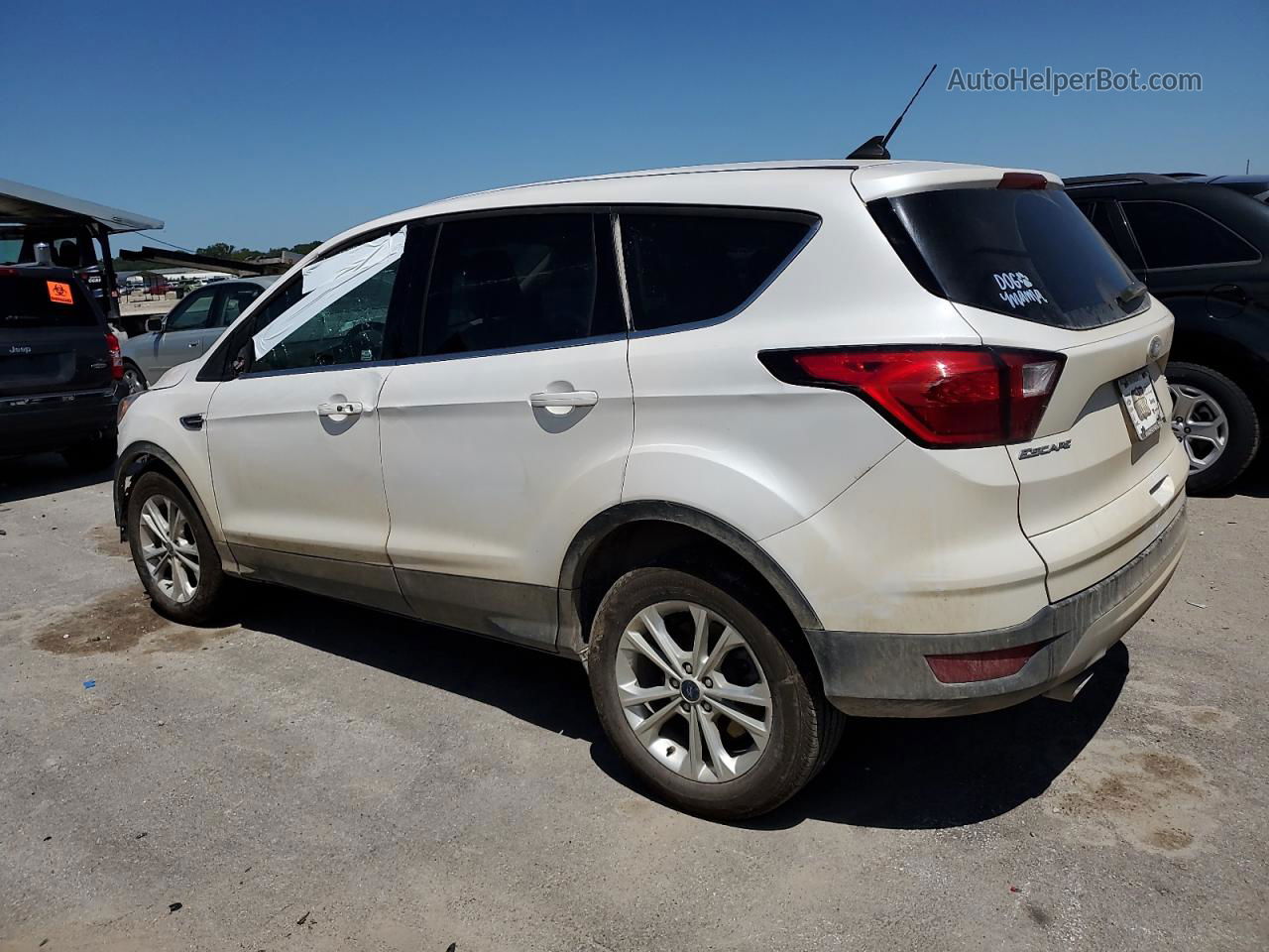 2019 Ford Escape Se White vin: 1FMCU0GD0KUB27090