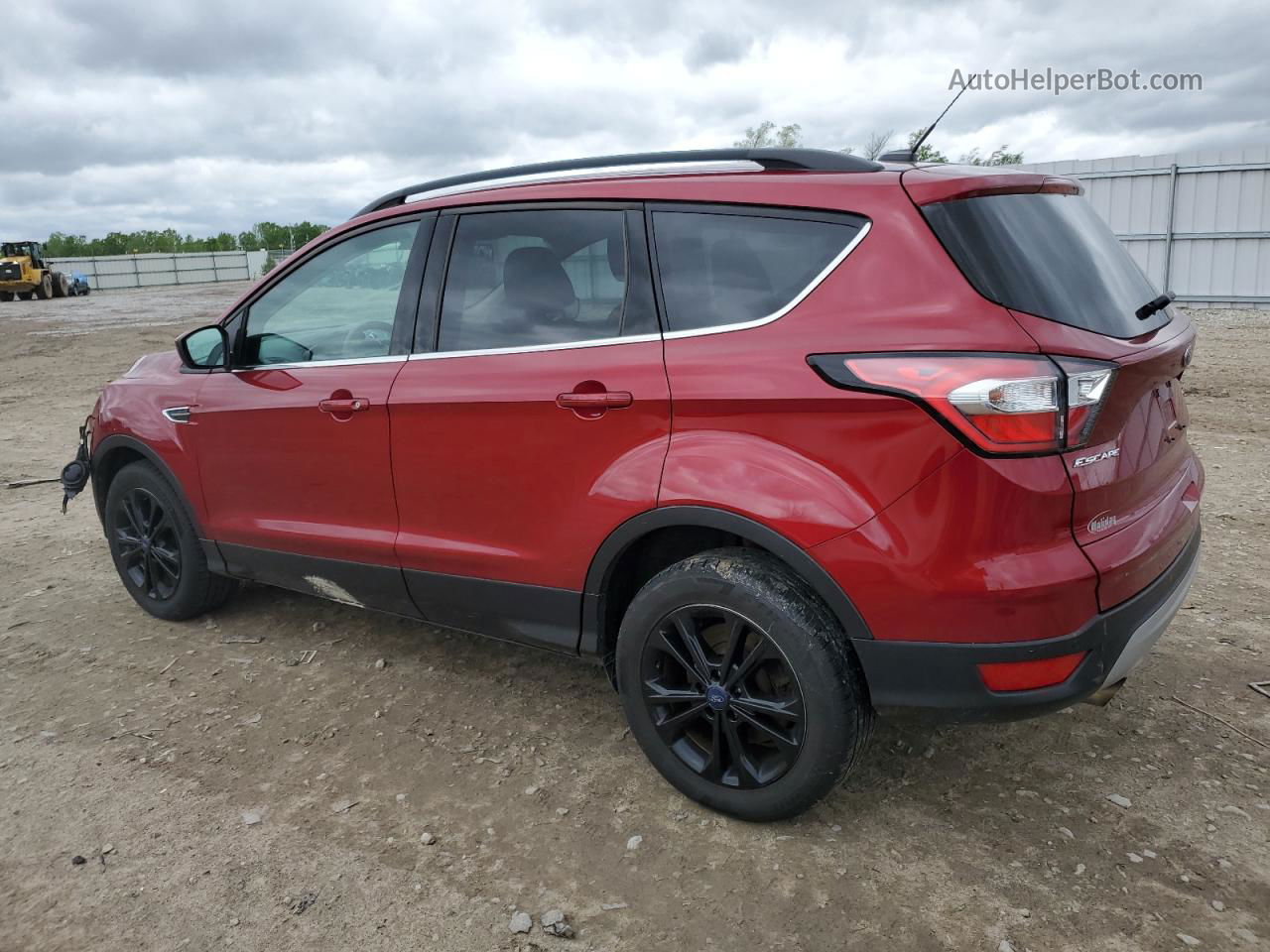 2017 Ford Escape Se Красный vin: 1FMCU0GD1HUD82954