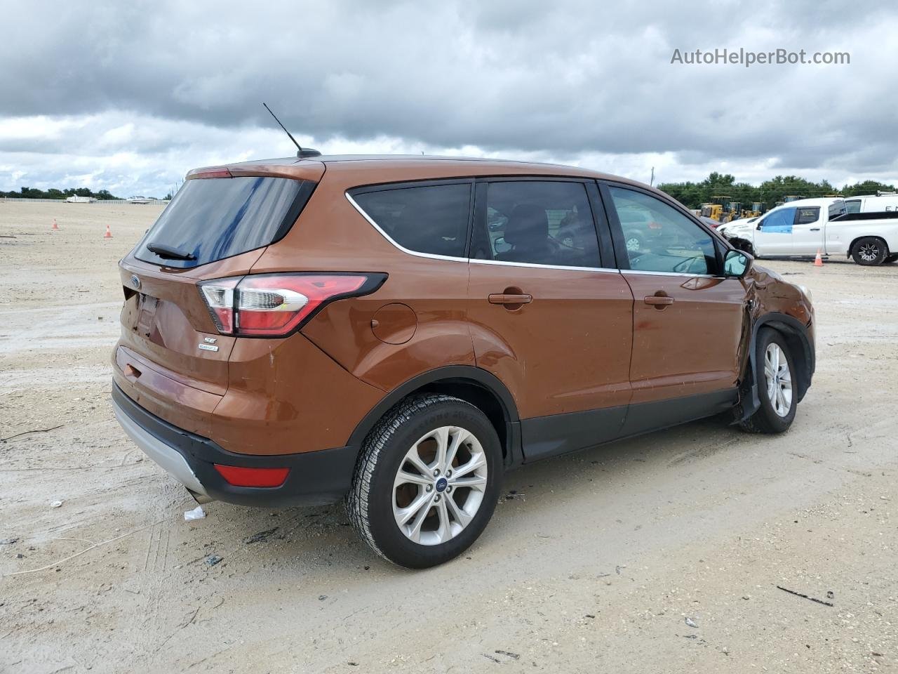 2017 Ford Escape Se Brown vin: 1FMCU0GD1HUE65154