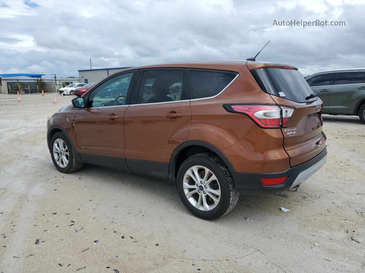 2017 Ford Escape Se Brown vin: 1FMCU0GD1HUE65154