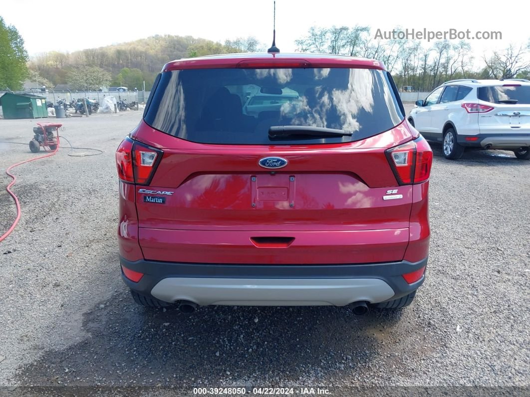 2019 Ford Escape Se Red vin: 1FMCU0GD1KUB51950
