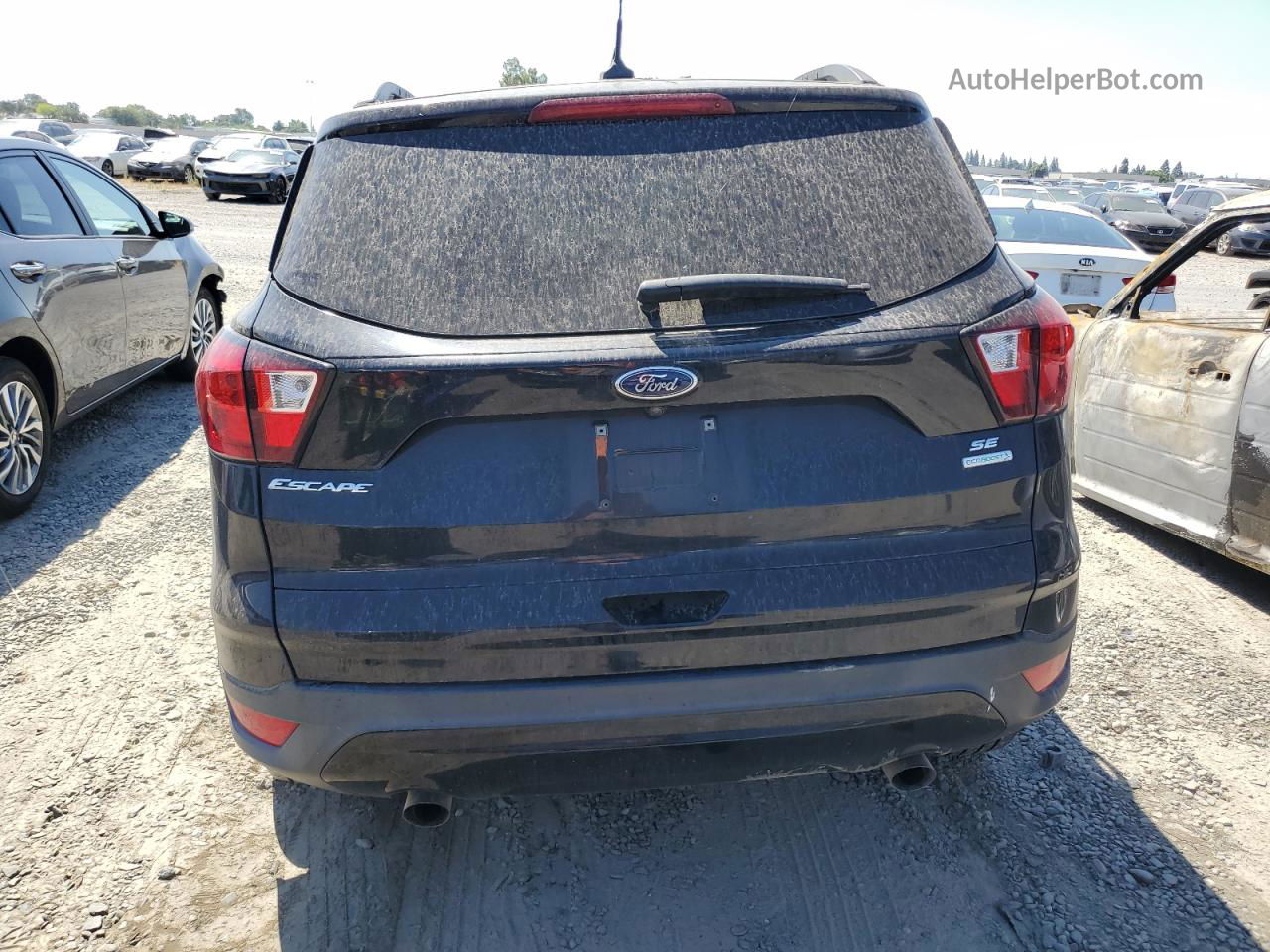 2019 Ford Escape Se Черный vin: 1FMCU0GD1KUB79795