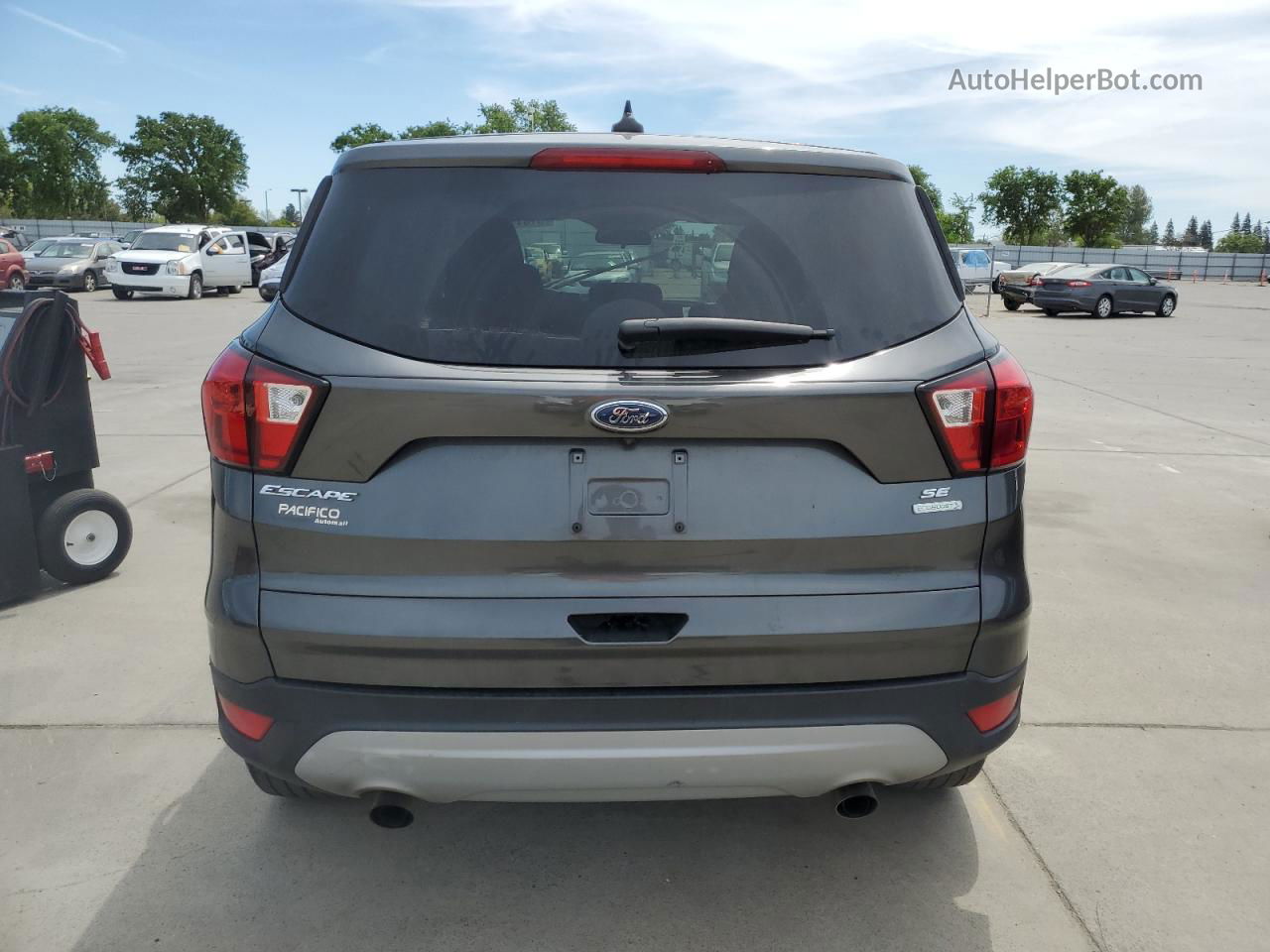 2019 Ford Escape Se Gray vin: 1FMCU0GD2KUA28769