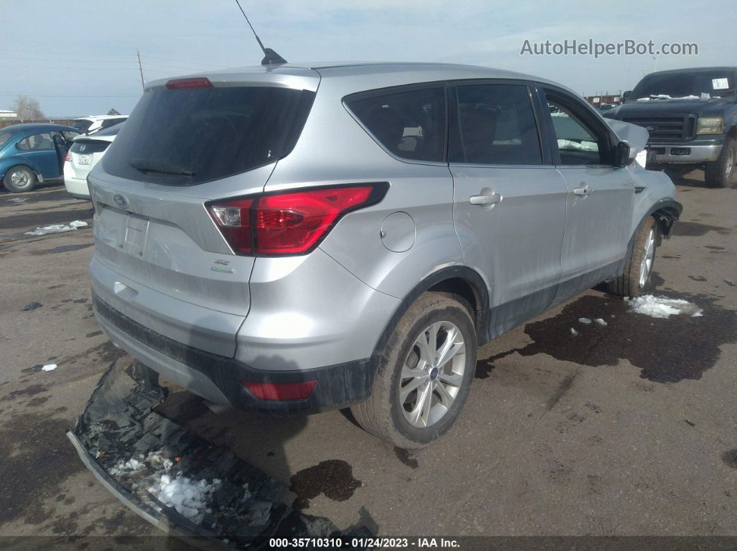 2019 Ford Escape Se Серебряный vin: 1FMCU0GD3KUA62753