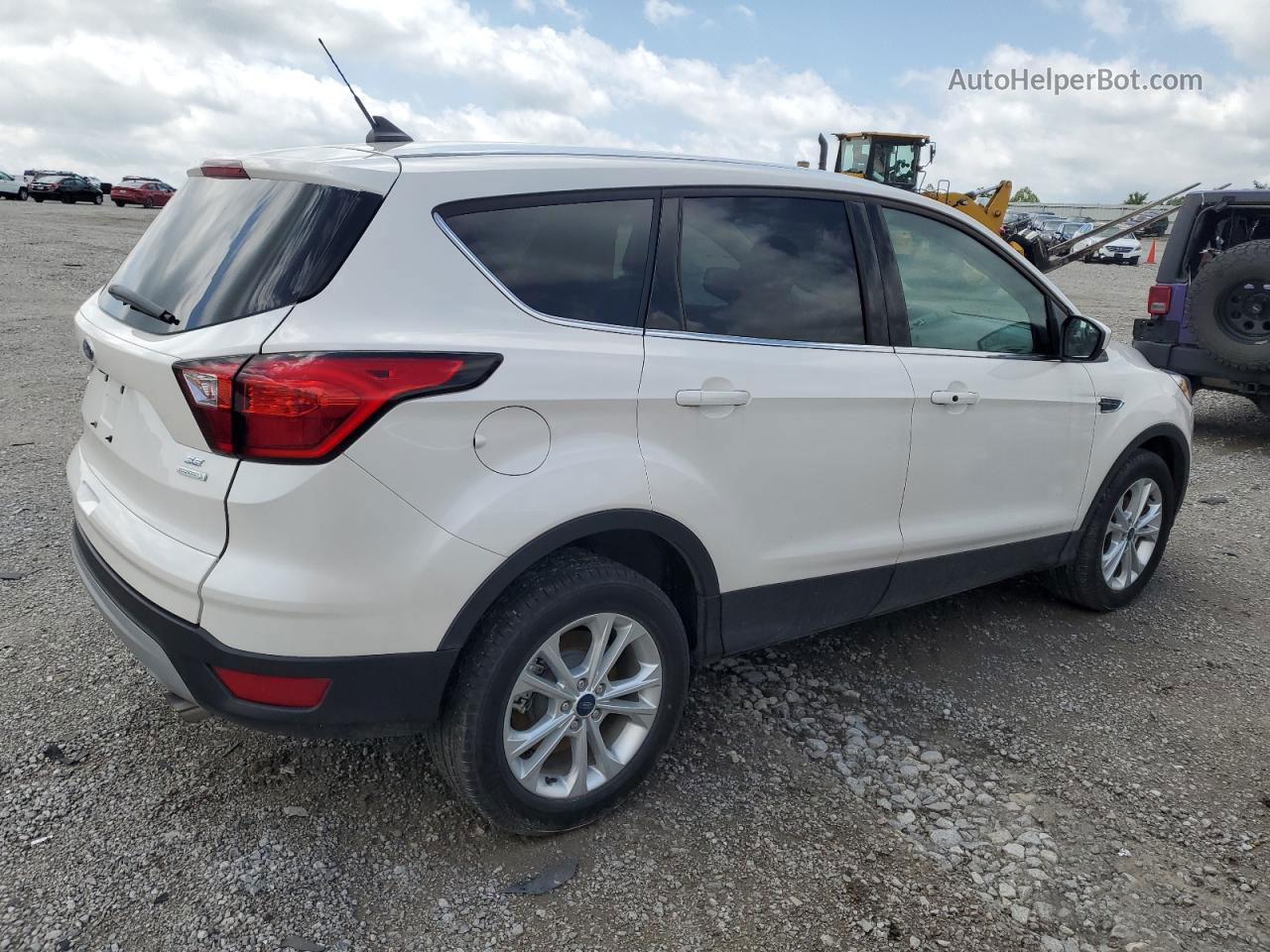 2019 Ford Escape Se White vin: 1FMCU0GD3KUC50107