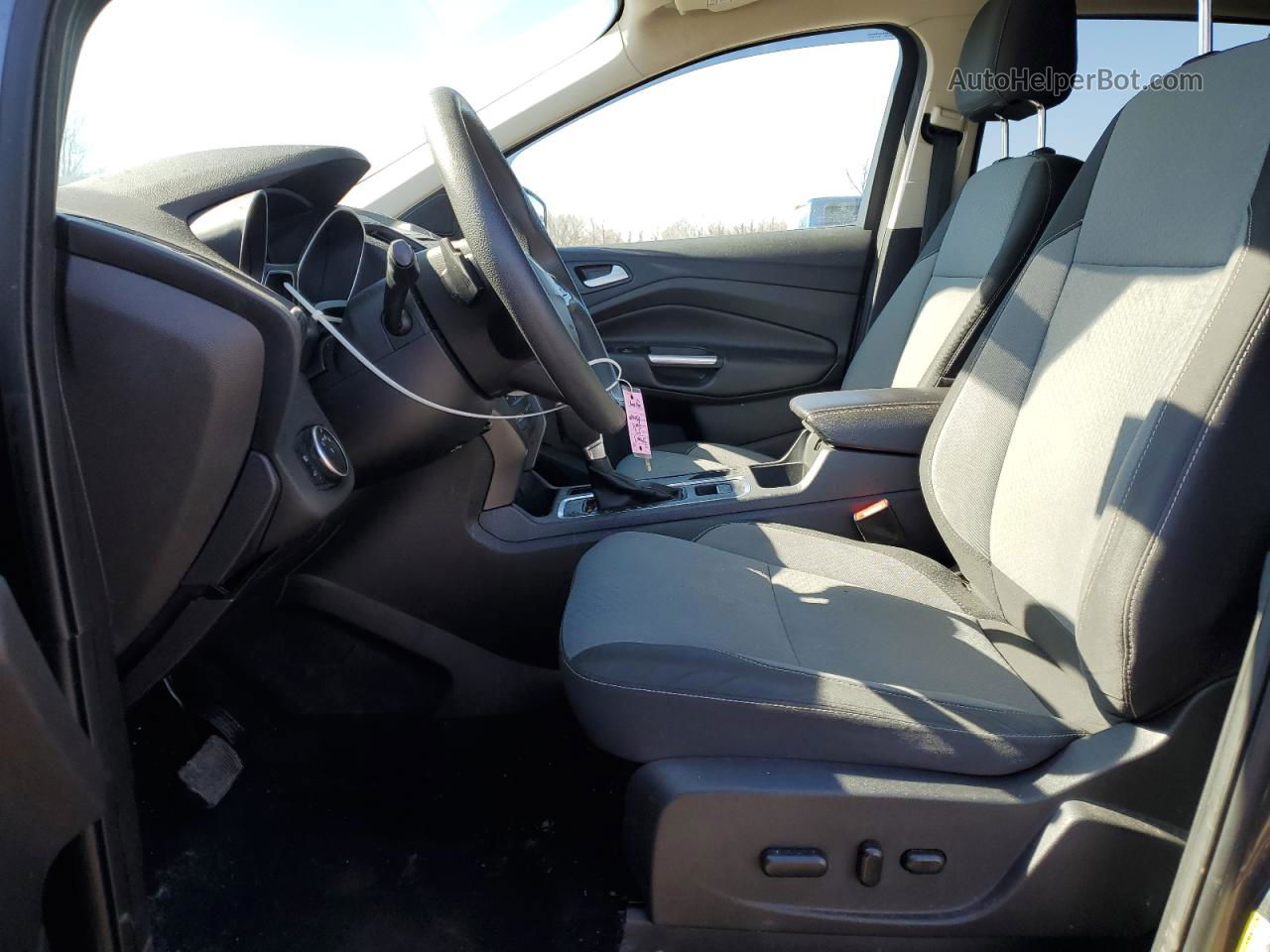 2017 Ford Escape Se Угольный vin: 1FMCU0GD5HUB58473