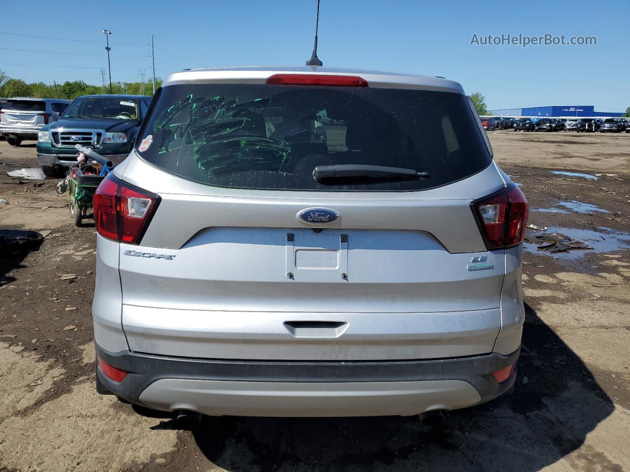 2019 Ford Escape Se Серебряный vin: 1FMCU0GD5KUA40026