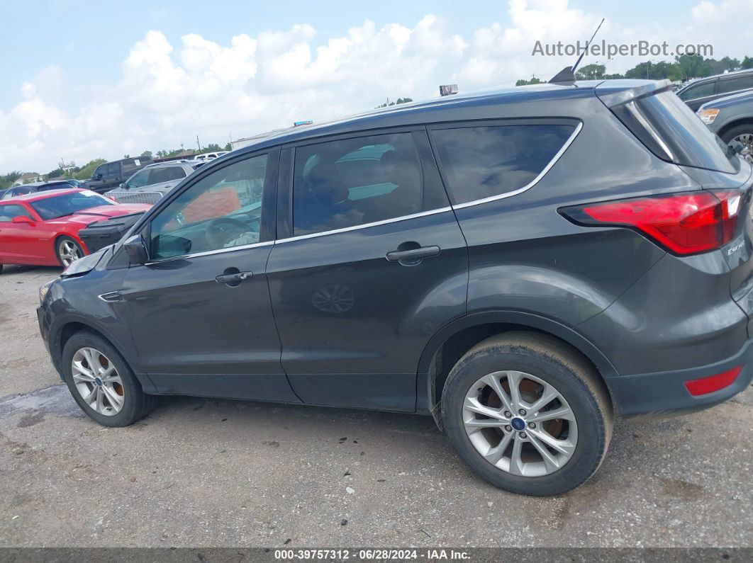 2019 Ford Escape Se Серый vin: 1FMCU0GD5KUC34510