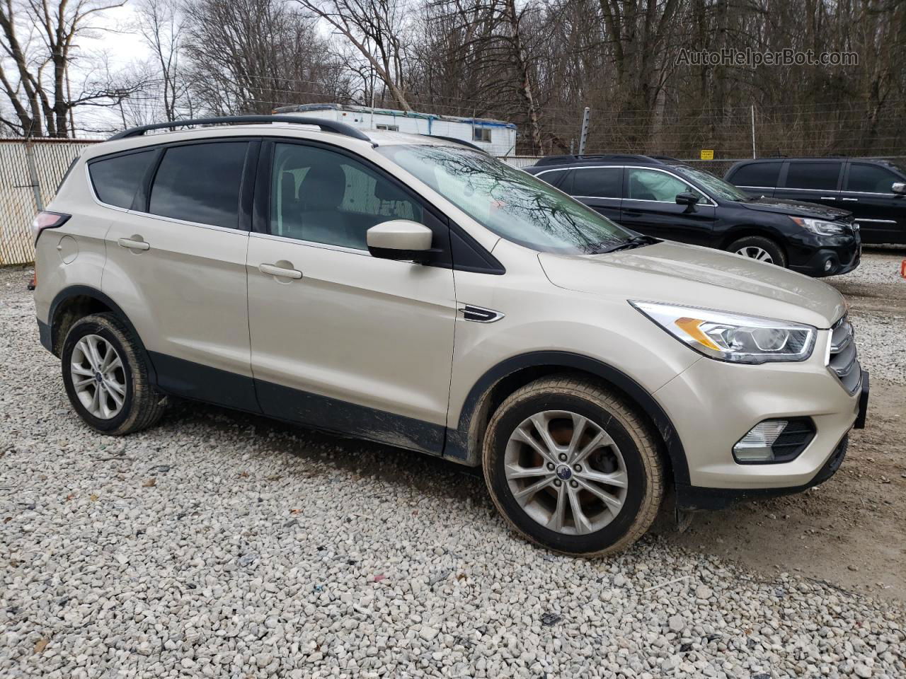 2017 Ford Escape Se Beige vin: 1FMCU0GD6HUC88584