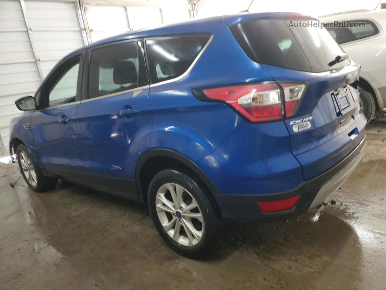 2017 Ford Escape Se Синий vin: 1FMCU0GD6HUE63559