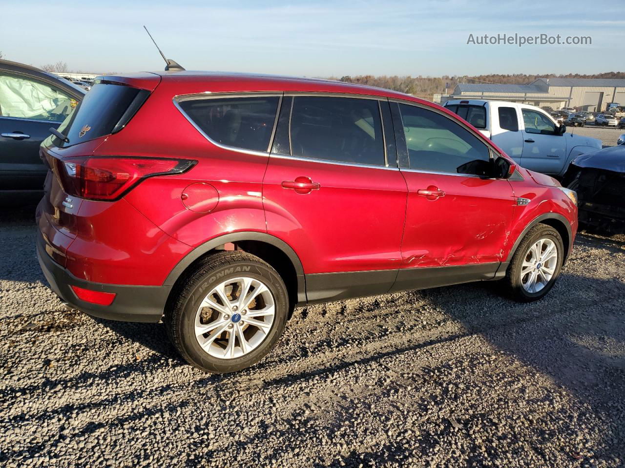 2019 Ford Escape Se Red vin: 1FMCU0GD9KUA29787