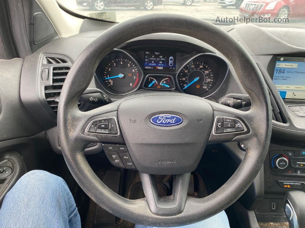 2019 Ford Escape Se Unknown vin: 1FMCU0GD9KUC07603