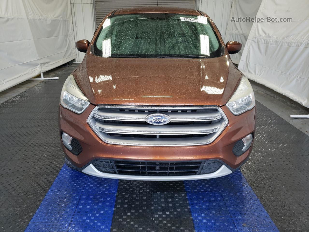 2017 Ford Escape Se Brown vin: 1FMCU0GDXHUA40435