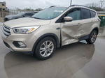 2017 Ford Escape Se Желто-коричневый vin: 1FMCU0GDXHUC34026