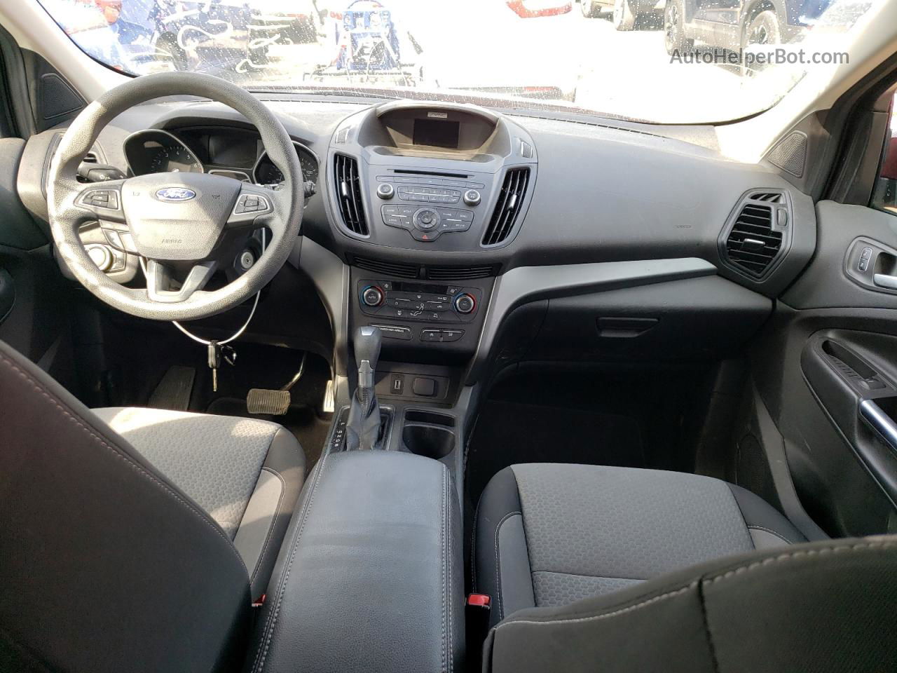 2017 Ford Escape Se Красный vin: 1FMCU0GDXHUC37931