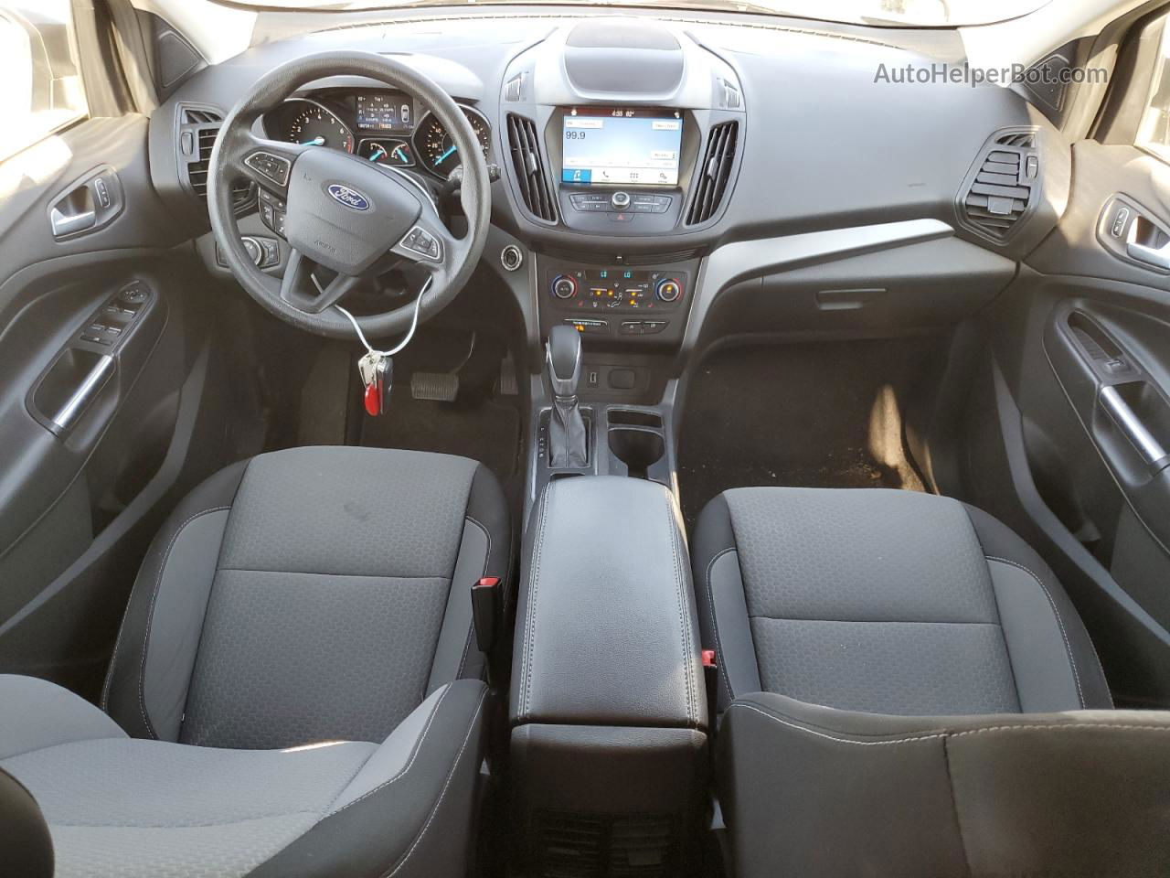 2019 Ford Escape Se Gray vin: 1FMCU0GDXKUA88332