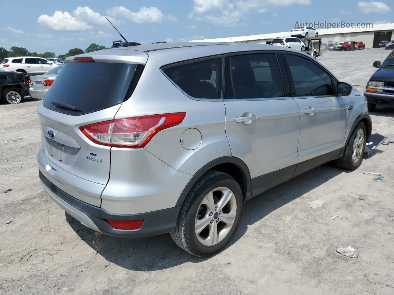 2015 Ford Escape Se Серебряный vin: 1FMCU0GX0FUC59895