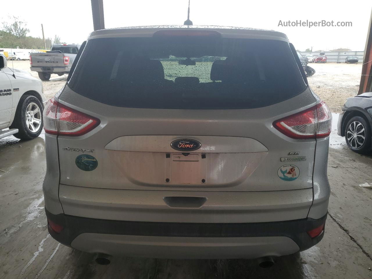 2014 Ford Escape Se Серебряный vin: 1FMCU0GX1EUB39568