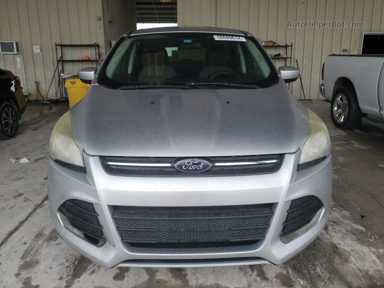 2014 Ford Escape Se Серебряный vin: 1FMCU0GX1EUB39568