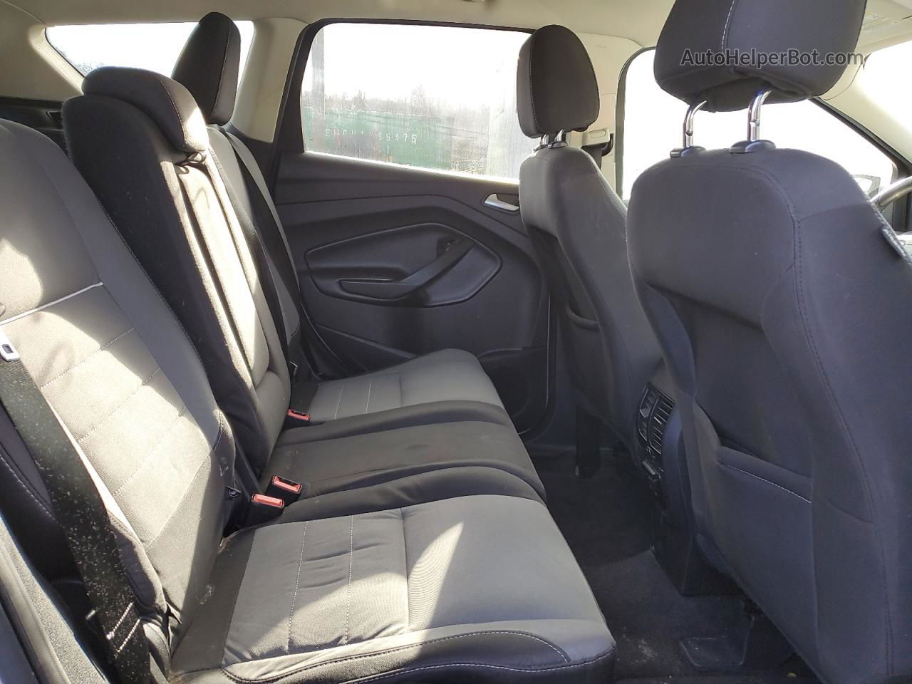 2014 Ford Escape Se Серебряный vin: 1FMCU0GX2EUA91157