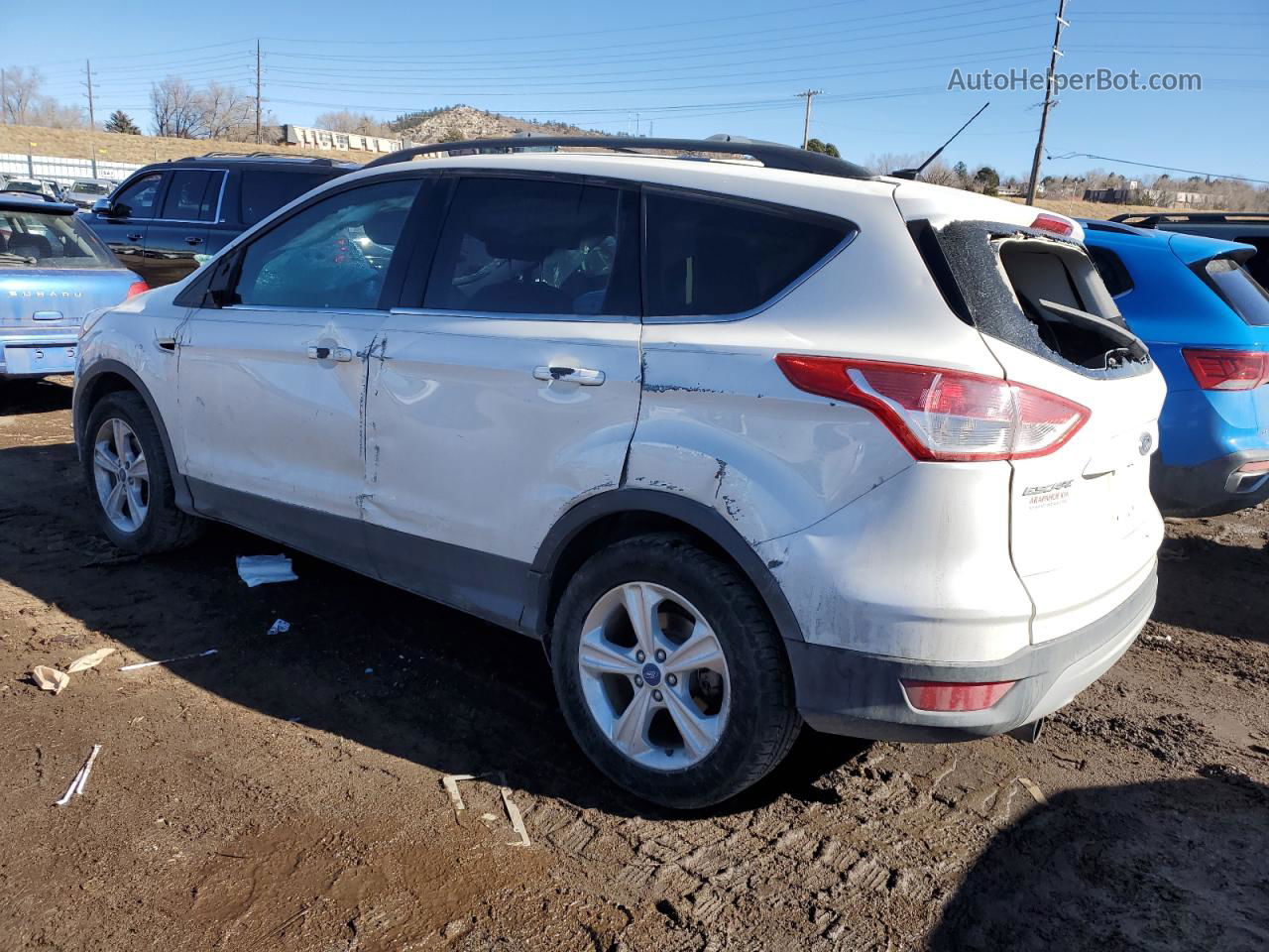 2013 Ford Escape Se Белый vin: 1FMCU0GX8DUB95702