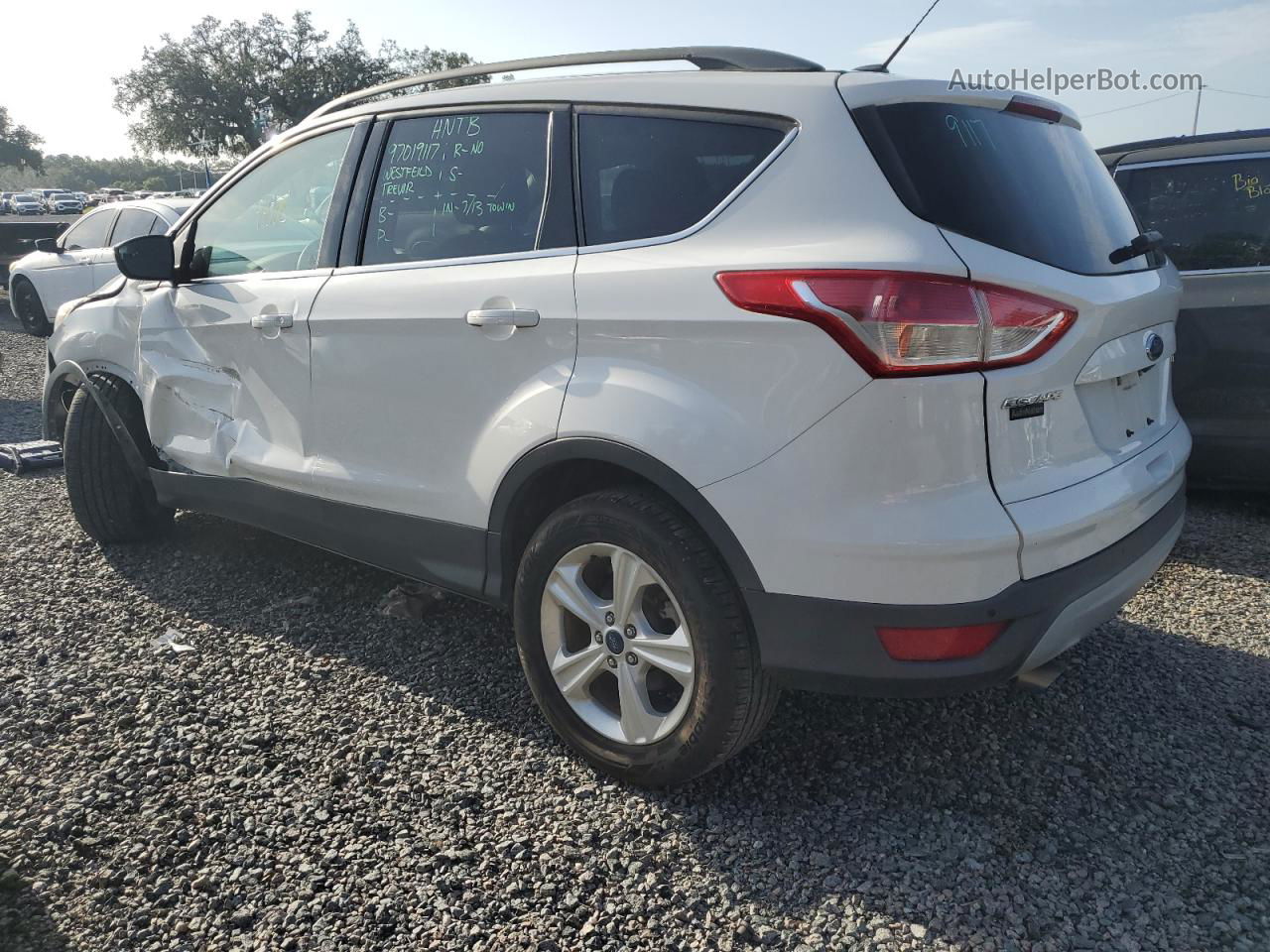 2016 Ford Escape Se White vin: 1FMCU0GX8GUB44057