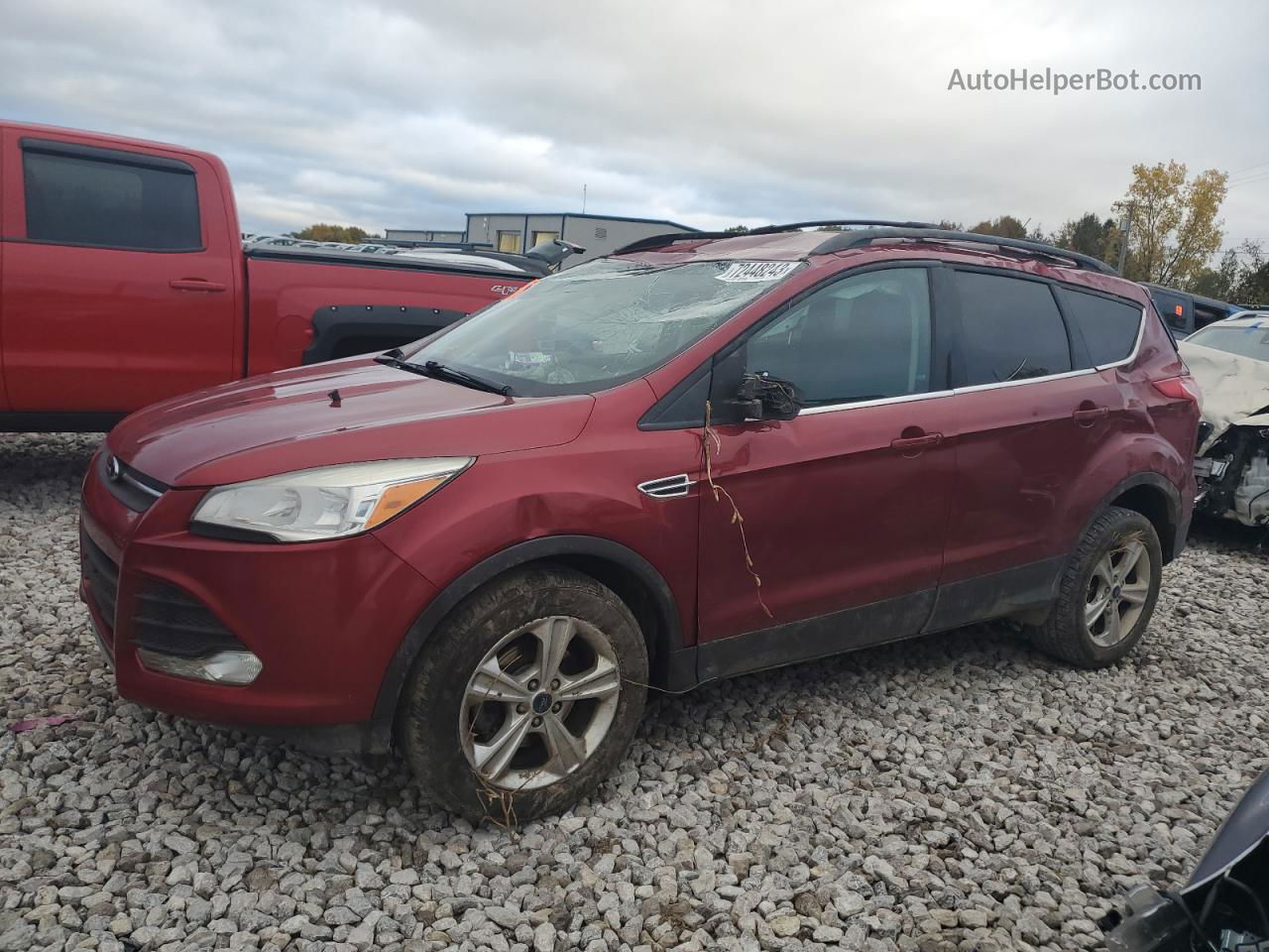 2013 Ford Escape Se Красный vin: 1FMCU0GX9DUB21432