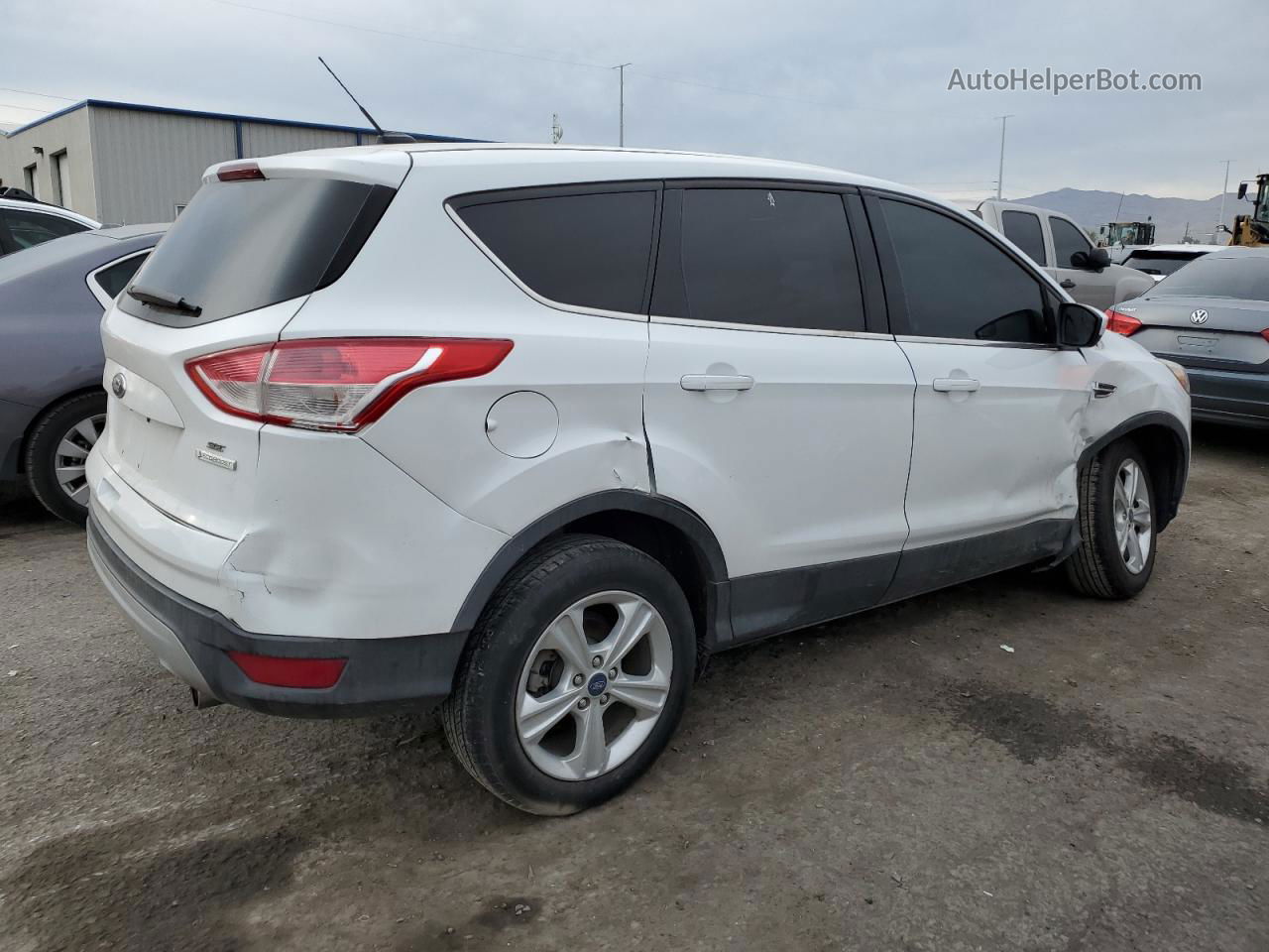 2013 Ford Escape Se White vin: 1FMCU0GX9DUD18391