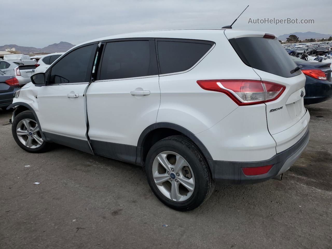 2013 Ford Escape Se White vin: 1FMCU0GX9DUD18391