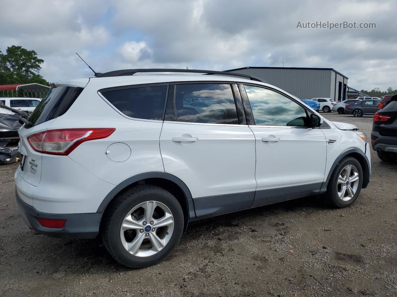 2016 Ford Escape Se White vin: 1FMCU0GX9GUA17463