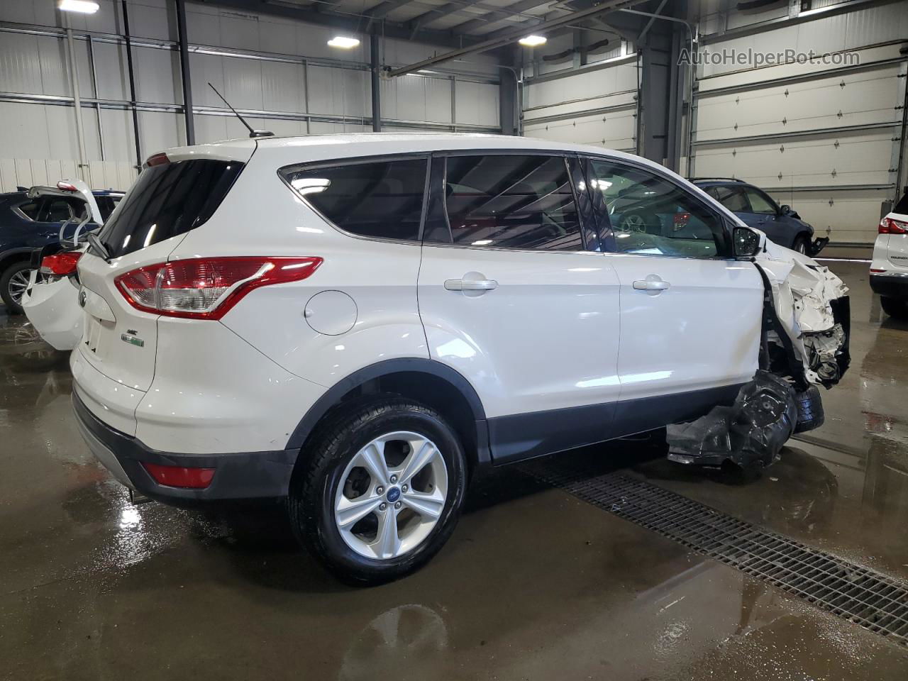 2013 Ford Escape Se Белый vin: 1FMCU0GXXDUA04703