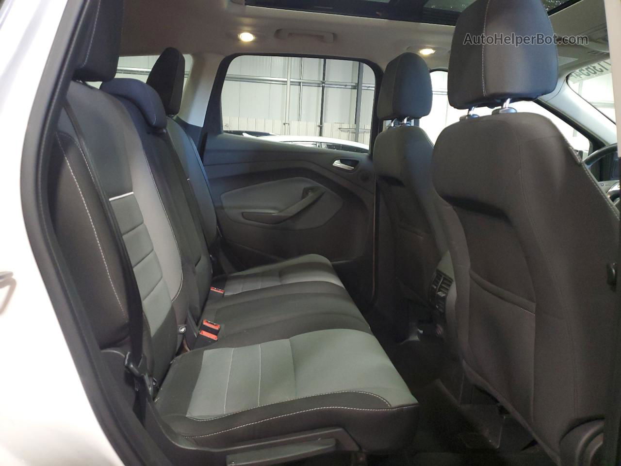 2013 Ford Escape Se Белый vin: 1FMCU0GXXDUA04703