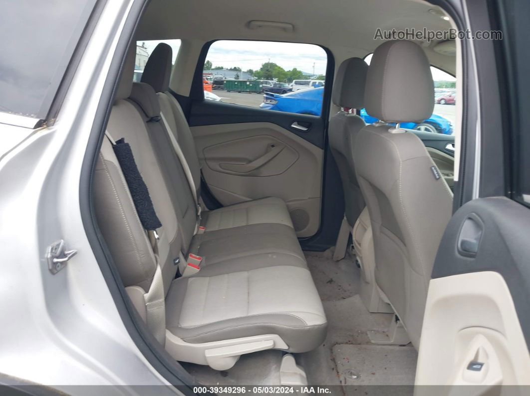 2013 Ford Escape Se Серебряный vin: 1FMCU0GXXDUC14766