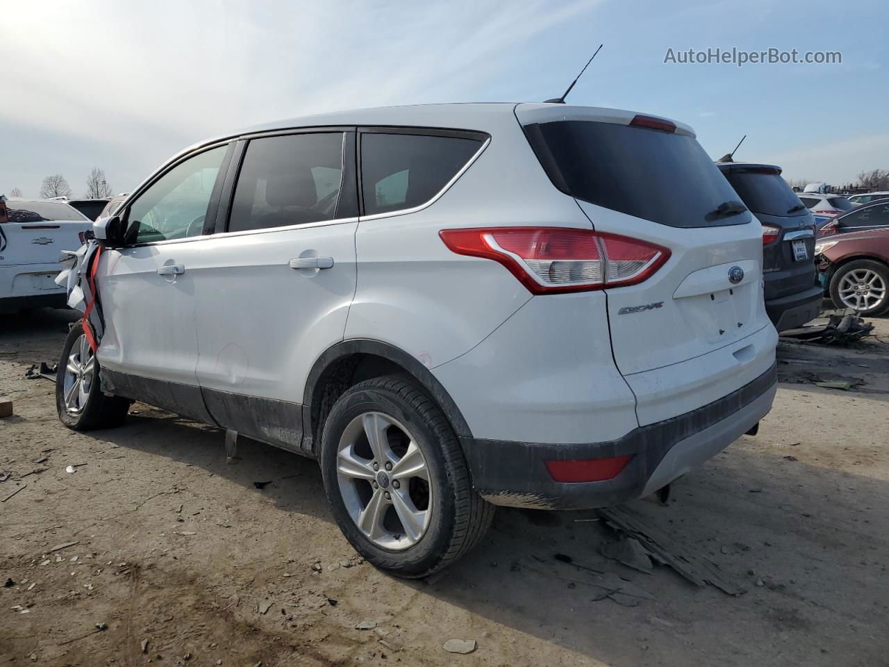 2013 Ford Escape Se White vin: 1FMCU0GXXDUC38453