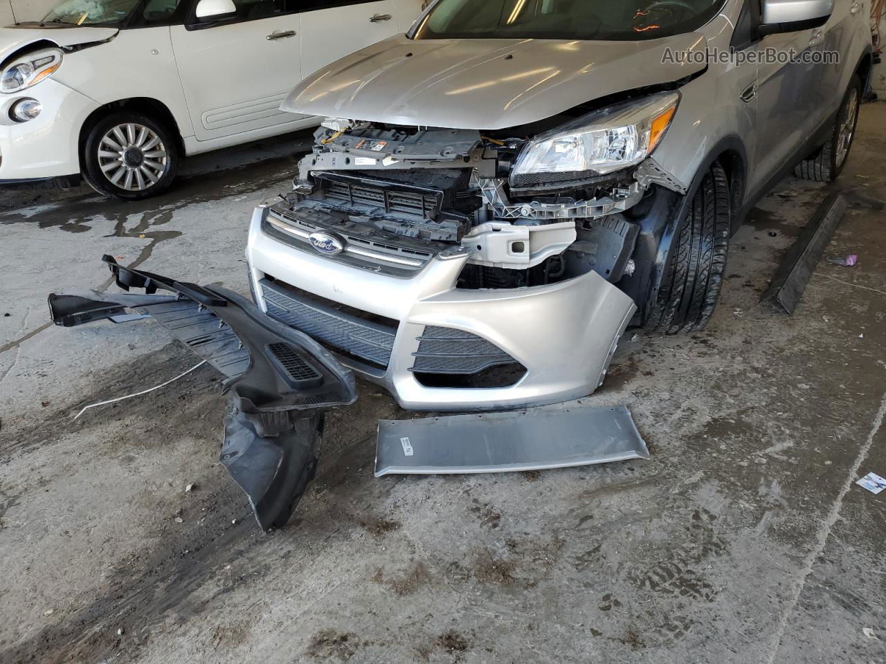 2016 Ford Escape Se Silver vin: 1FMCU0GXXGUA60645