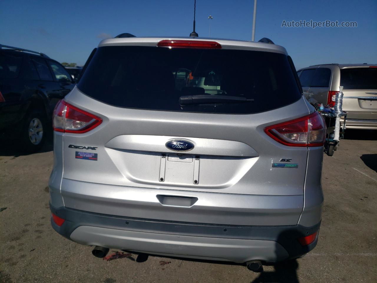 2016 Ford Escape Se Серебряный vin: 1FMCU0GXXGUC13735