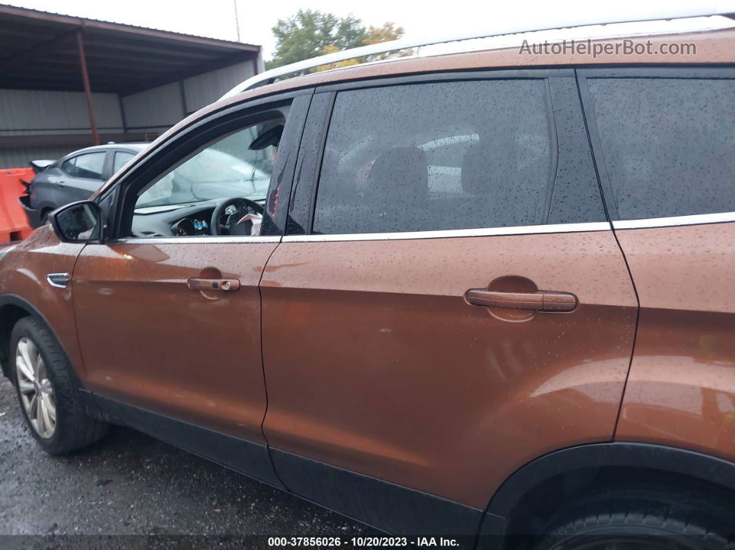 2017 Ford Escape Titanium Brown vin: 1FMCU0J92HUE90116