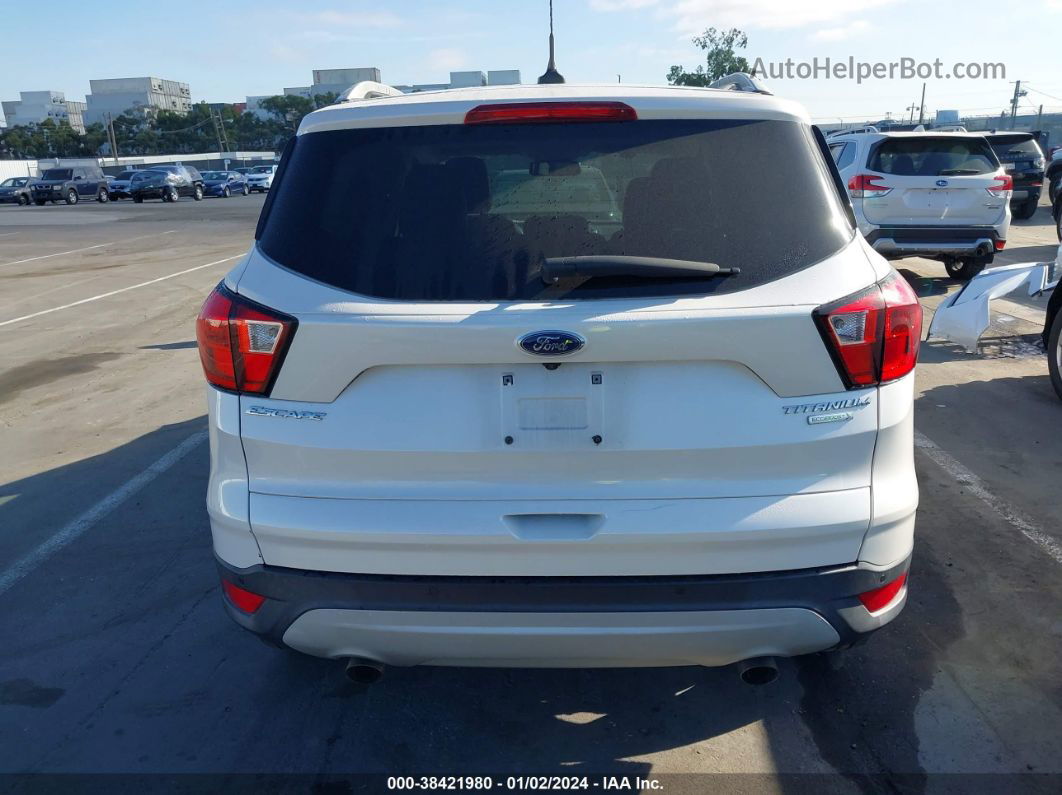 2019 Ford Escape Titanium Белый vin: 1FMCU0J94KUC31764